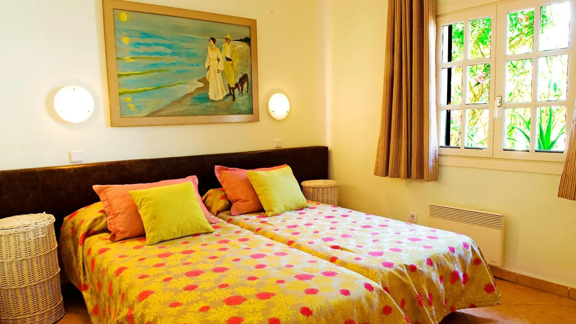 Apartamentos Parque Mar Cala D´Or 스페인