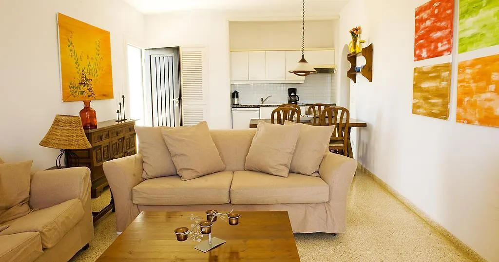 Apartamentos Parque Mar Cala D´Or 3*,  스페인